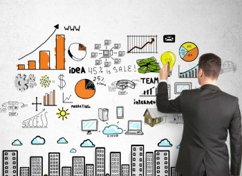 Phân Biệt Ngành Thương Mại Điện Tử, Marketing và Quản Trị Kinh Doanh: Gen Z Nên Chọn Ngành Nào?